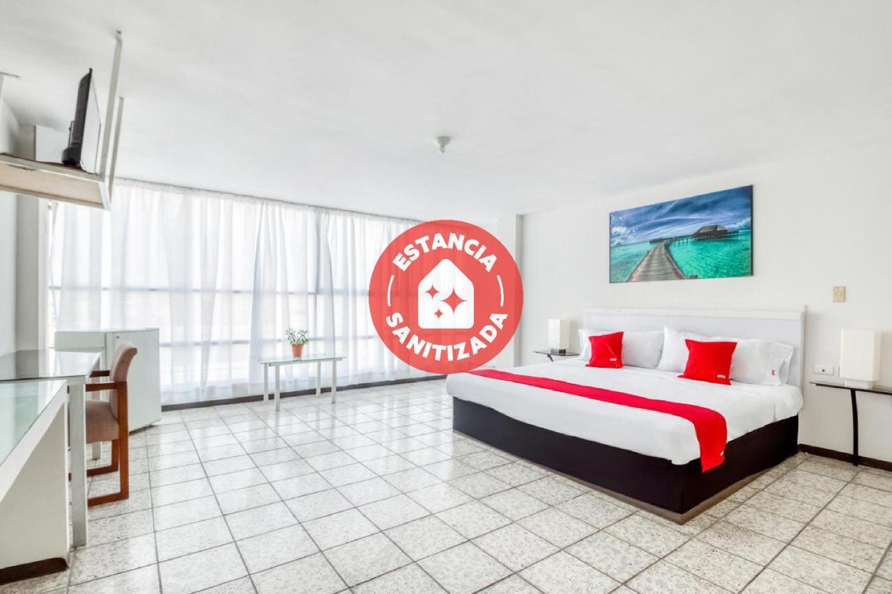 Oyo Del Llanito, Hotel