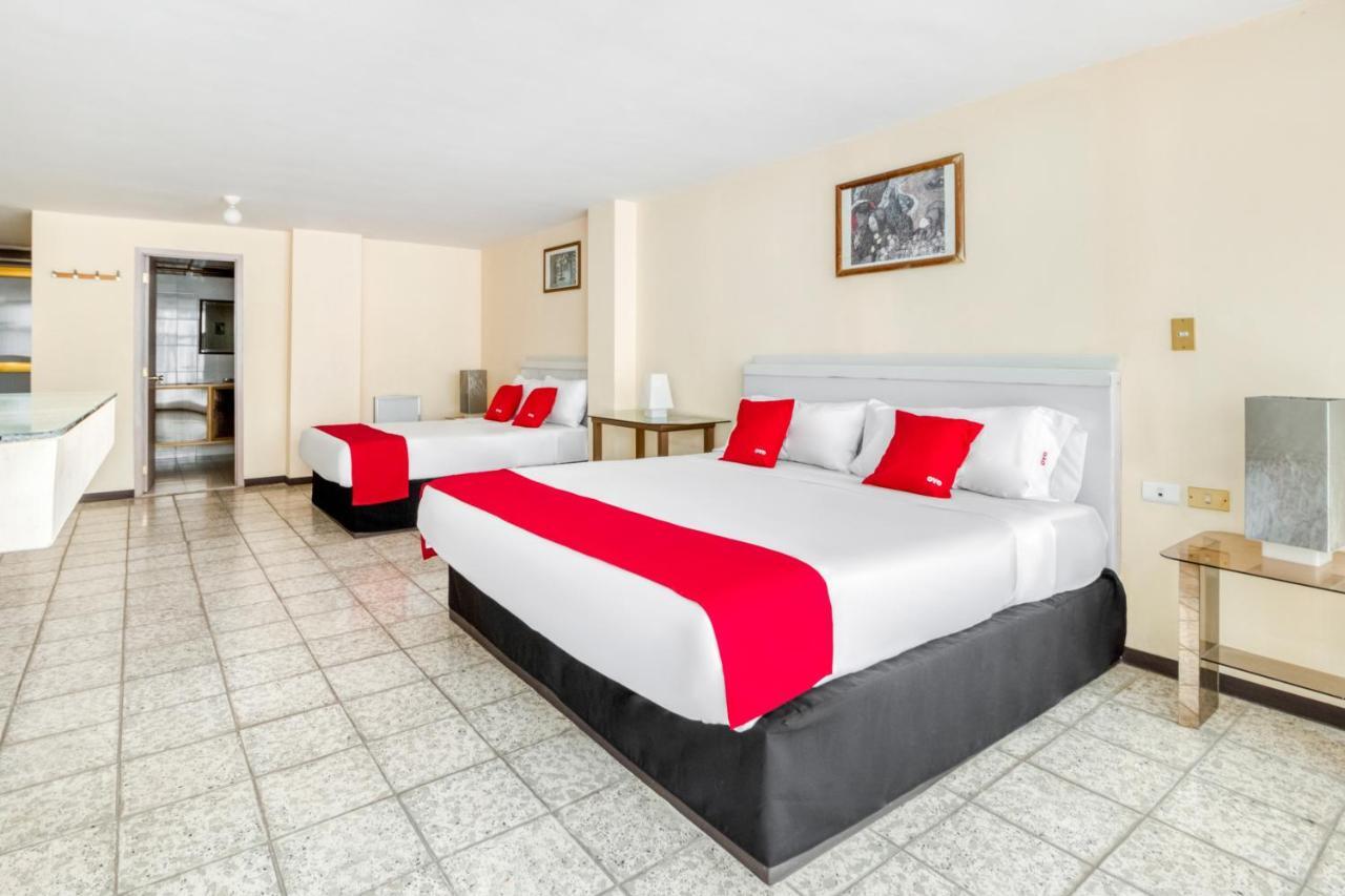 Hotel Oyo Del Llanito,